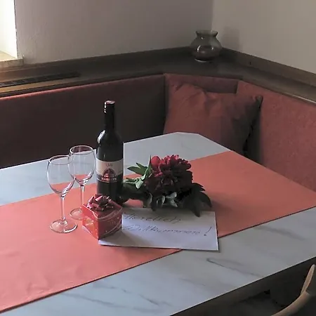 Apartmenthaus Kometerhof Otel