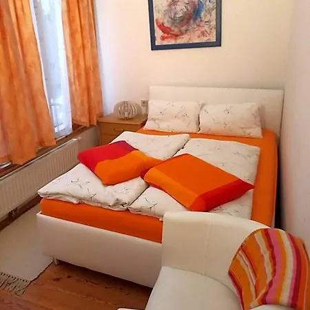 Apartmenthaus Kometerhof Otel Flattach